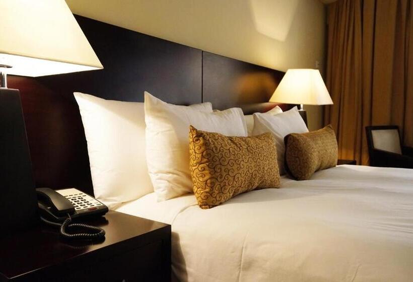 Президентский Люкс, Royal Kinshasa