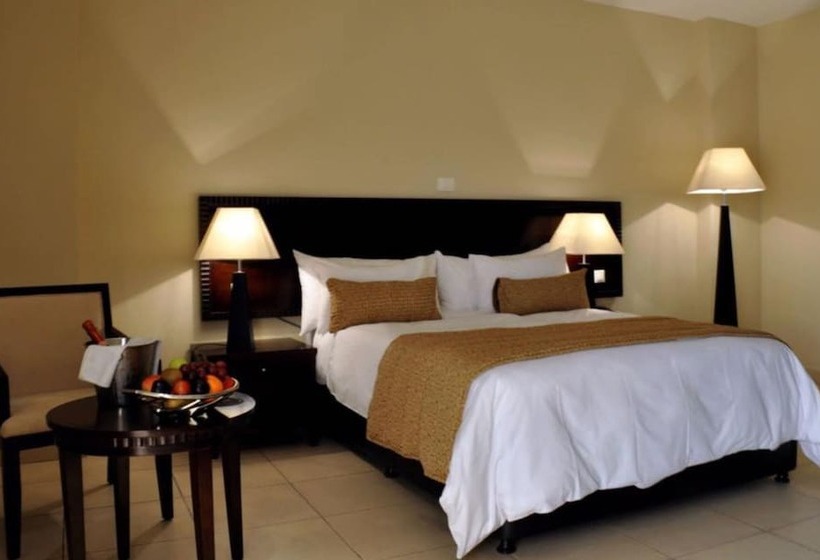 Номер Deluxe, Royal Kinshasa