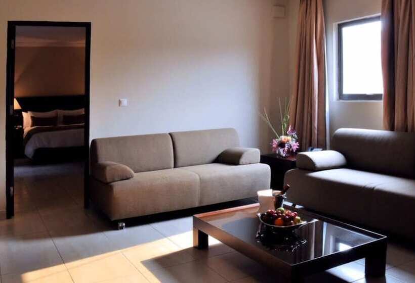 Президентский Люкс, Royal Kinshasa