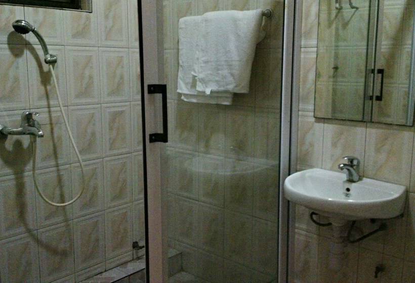 Номер Стандарт, Takoradi Standard