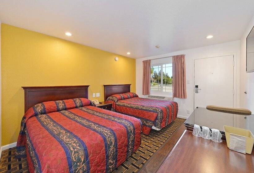 غرفه قياسيه سريرين مزدوجين, Budget Inn Expressway Hub