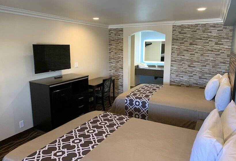 豪华房间, Industry Inn & Suites