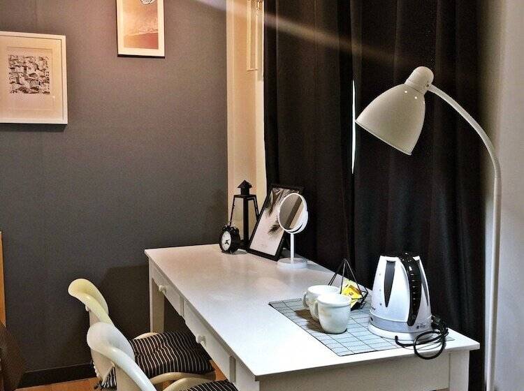 חדר סופריור, Whitetail Guesthouse   Hostel