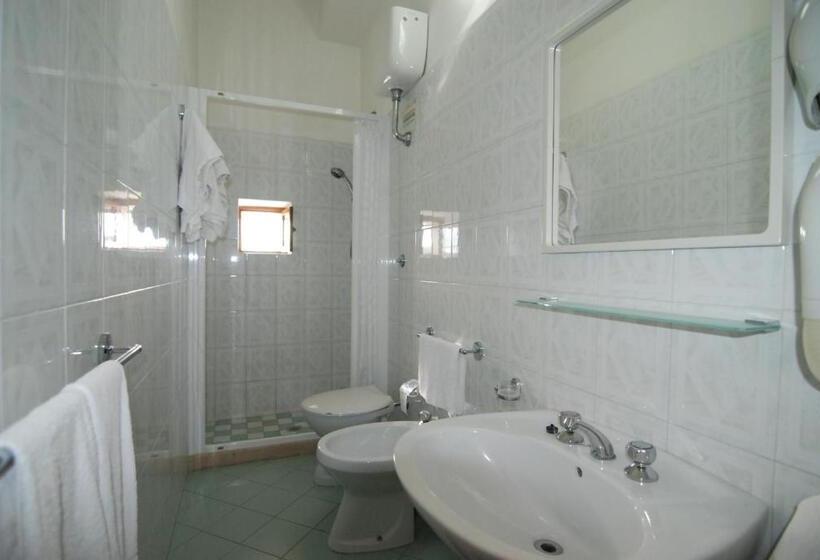 Номер Стандарт Трехместный, B&b Villa Passiaturo