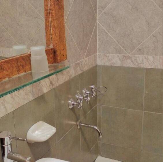 بنجلو عائلى, Don Pepe Hotel Y Cabañas