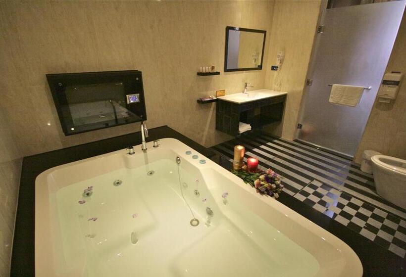 اتاق استاندارد, Fairy Tale City Motel