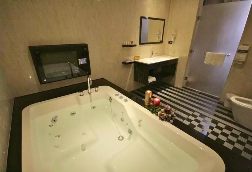 اتاق استاندارد, Fairy Tale City Motel