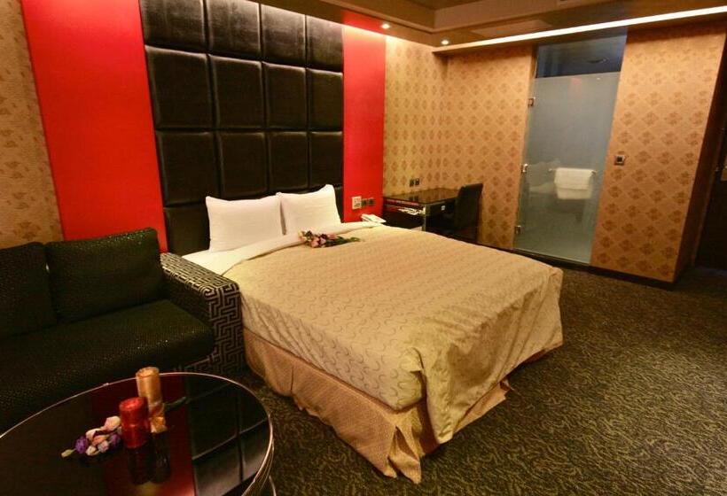 اتاق استاندارد, Fairy Tale City Motel