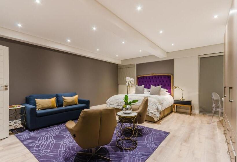 إستديو عائلى, 107 Dorpstraat Boutique