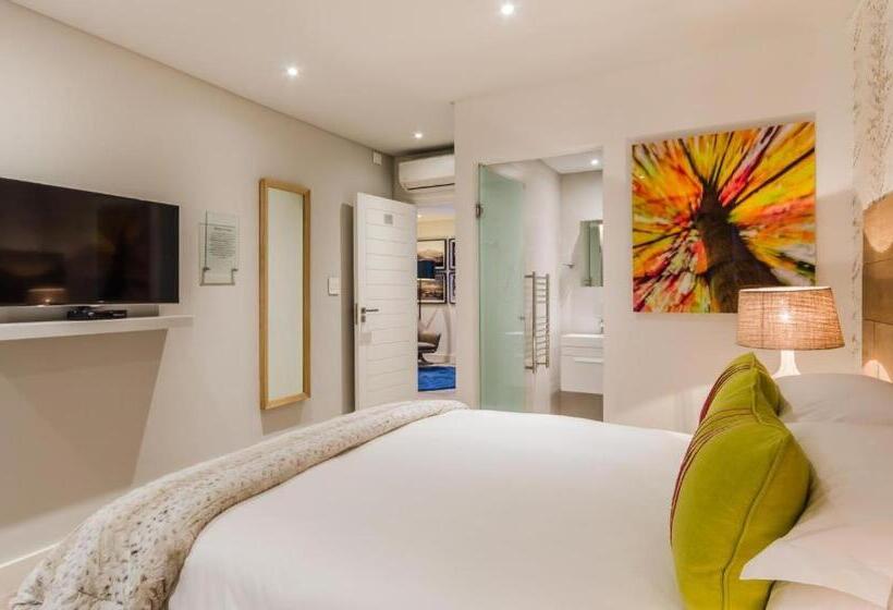 إستديو عائلى, 107 Dorpstraat Boutique