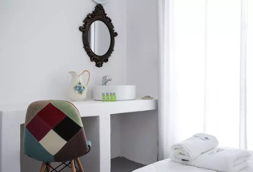 Standard-huone, Anamar Blu