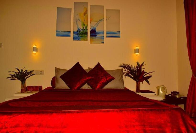 Quarto Deluxe, Asian Jewel Boutique