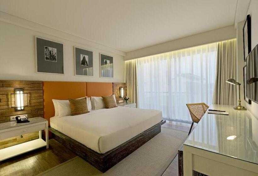 Номер Deluxe Кровать Кинг, Bali Paragon Resort