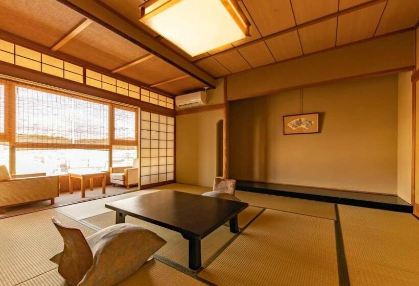 חדר סטנדרט, Fujiya