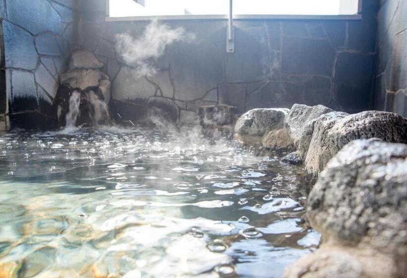 Capsule, Rex Inn Kawasaki