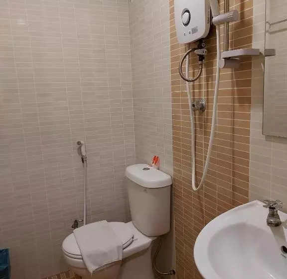 Standard Yhden Hengen Huone, Sahara Sdn Bhd