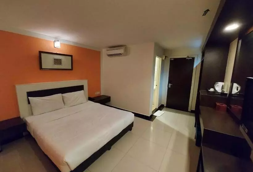 Deluxe-huone, Sahara Sdn Bhd