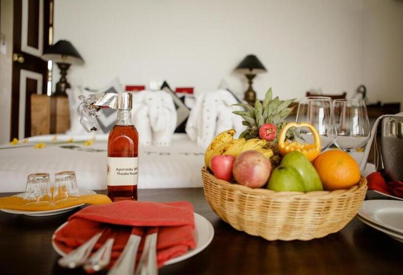 Люкс Классика, Thaulle Ayurveda Resort   Yala