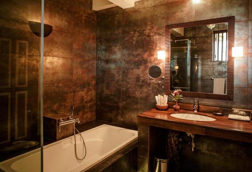 Люкс Классика, Thaulle Ayurveda Resort   Yala