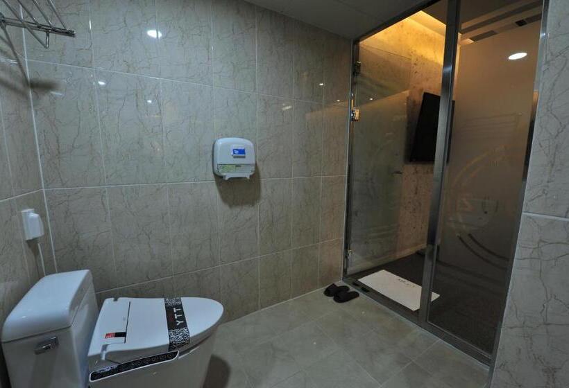 سوییت خانوادگی, Ytt