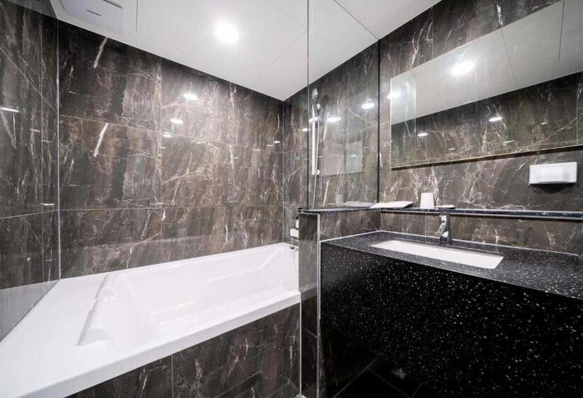 اتاق استاندارد, Ytt