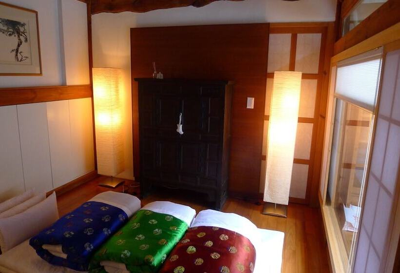 デラックストリプルルーム, Xiwoo Hanok Guesthouse