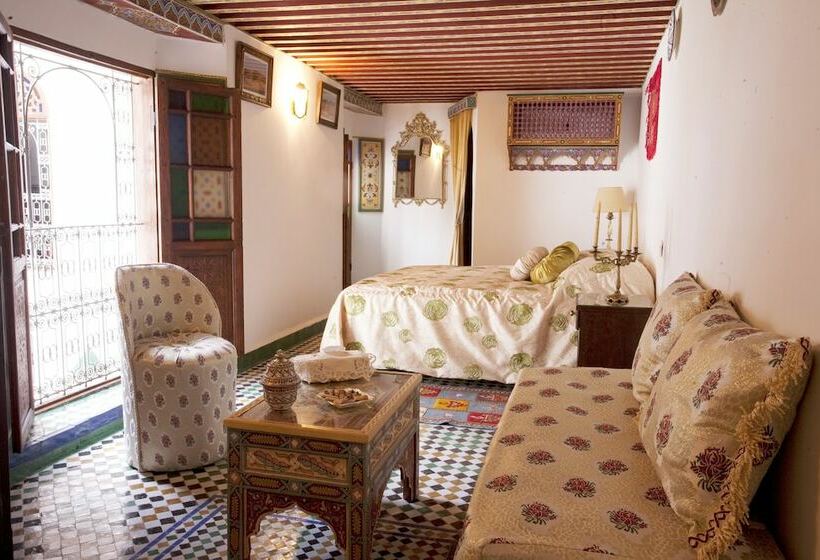 标准间, Riad Kettani