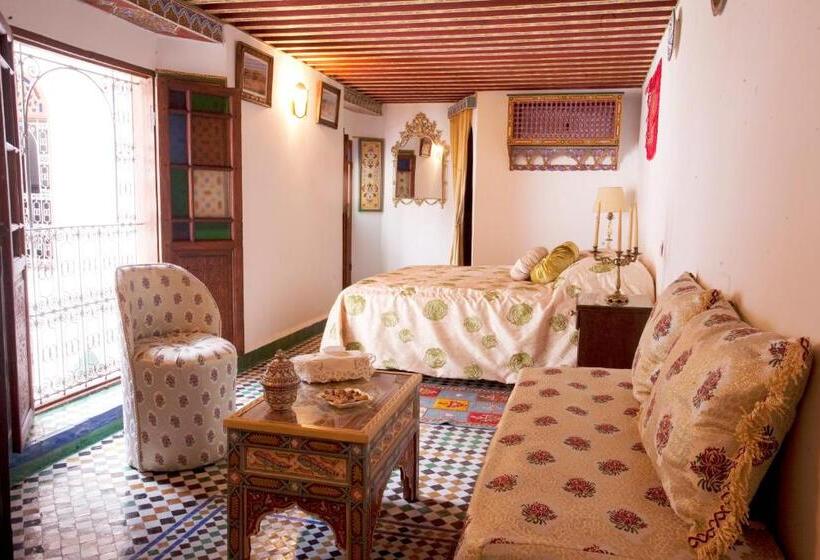 标准间, Riad Kettani