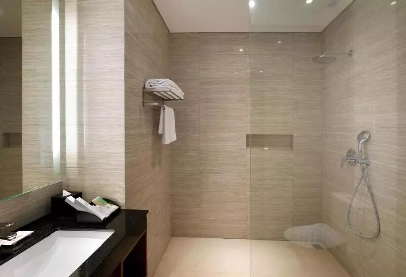 اتاق لوکس, Swiss Belhotel Airport Jakarta