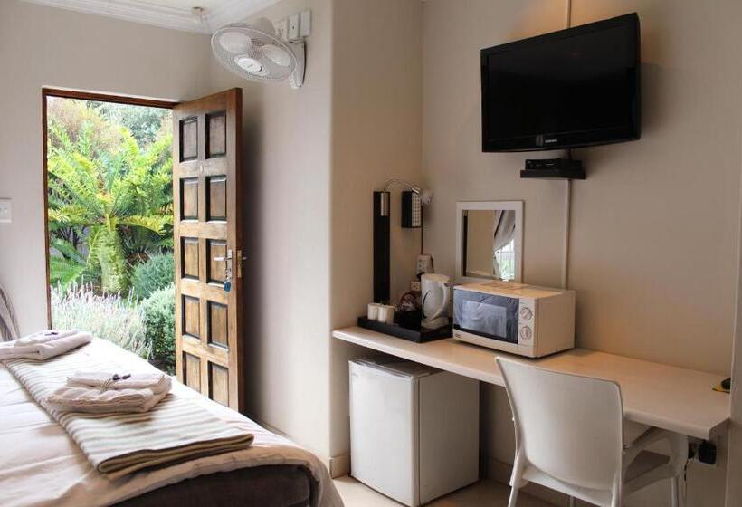 스탠다드 룸 킹사이즈 침대, 3 Liebeloft Guest House