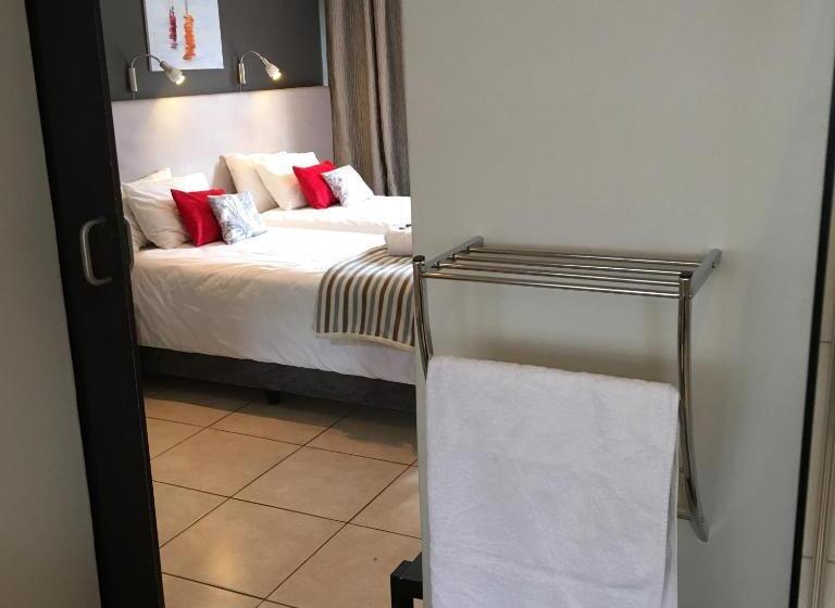 스탠다드 룸 킹사이즈 침대, 3 Liebeloft Guest House