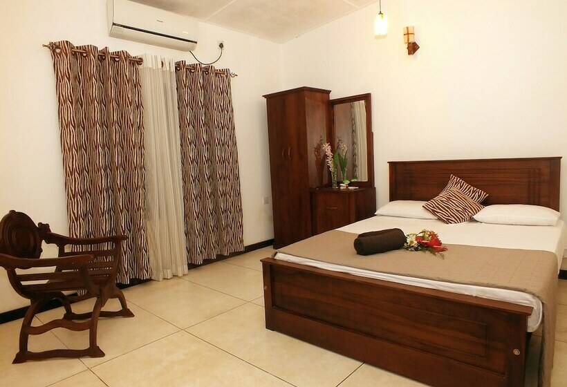 غرفة قياسية, Finlanka Guest