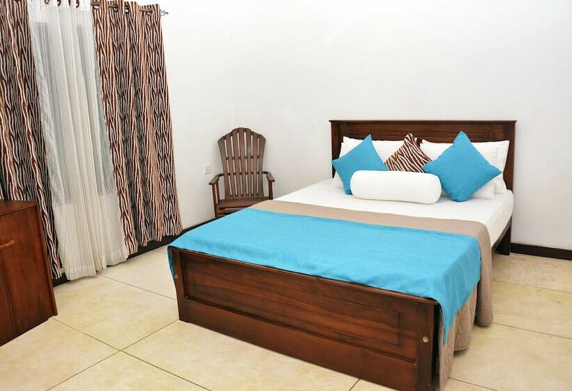 غرفة قياسية, Finlanka Guest