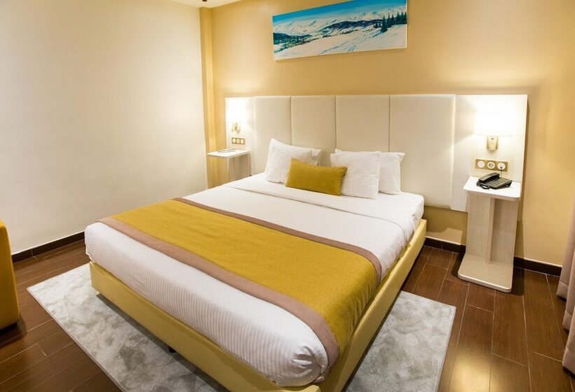 اتاق سوپریور, Best Night