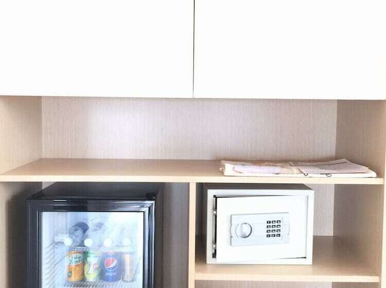 اتاق لوکس, Daisy