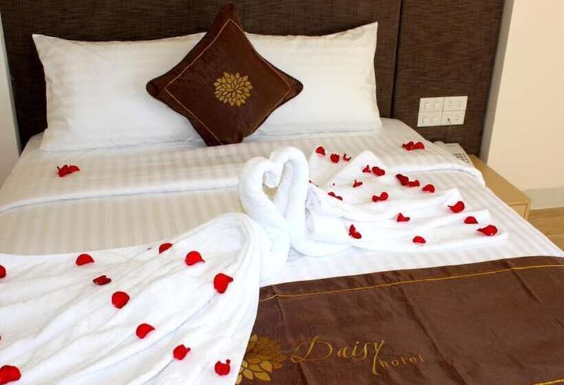 اتاق سوپریور, Daisy