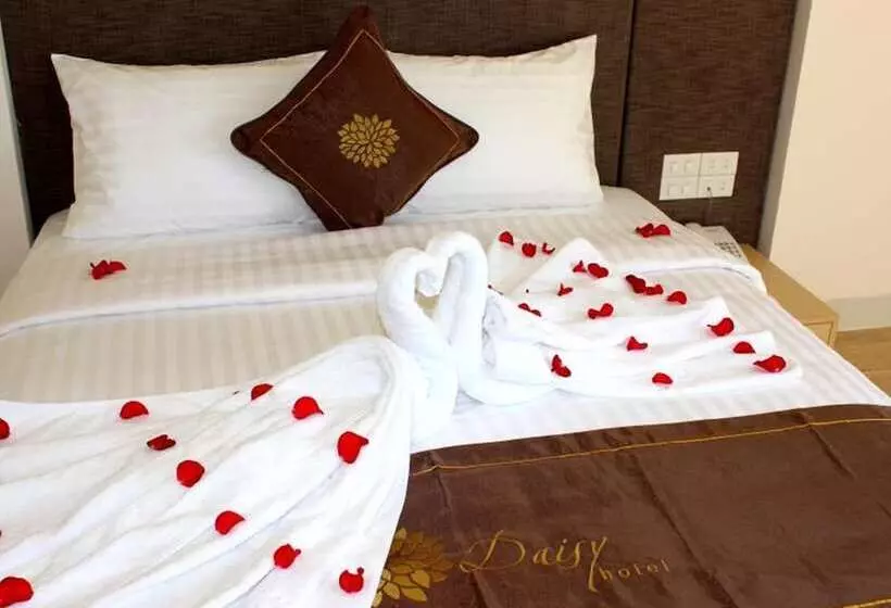 اتاق سوپریور, Daisy