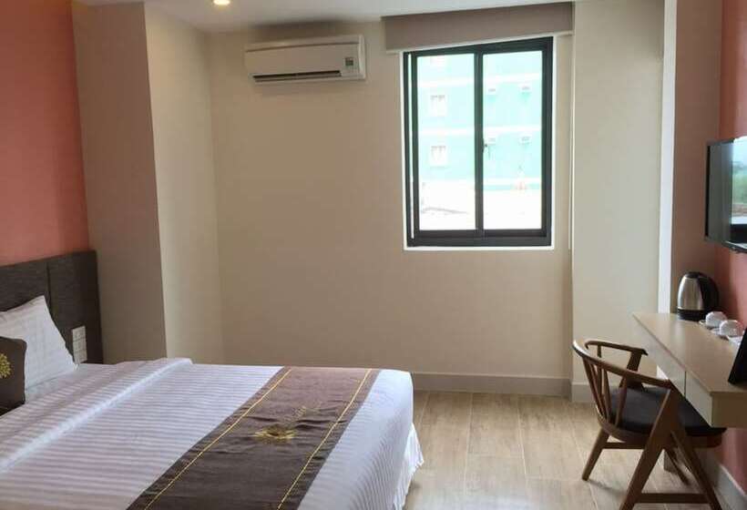 اتاق سوپریور, Daisy