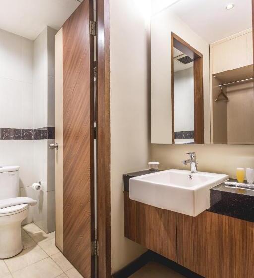 Deluxe Szoba, Feodora