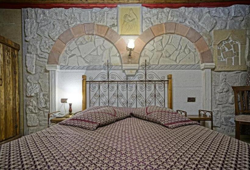 اتاق اقتصادی داخلی, Alaturca House