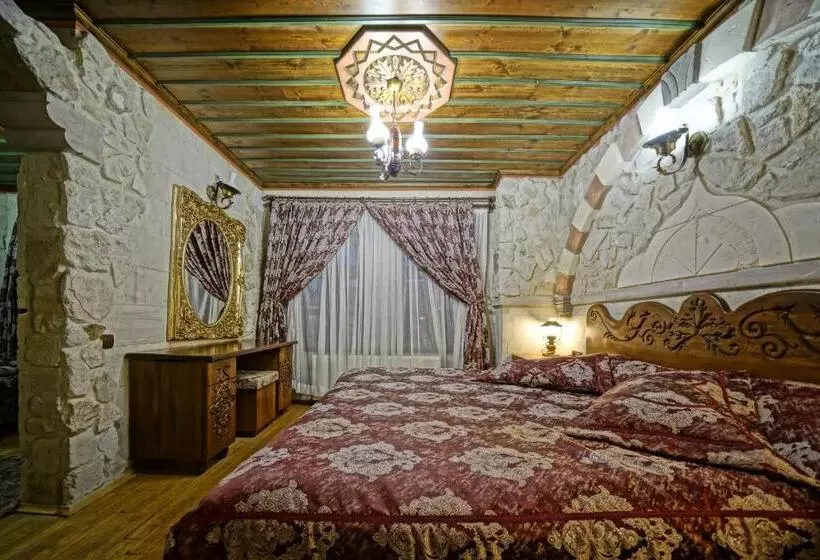 スーペリアファミリールーム, Alaturca House