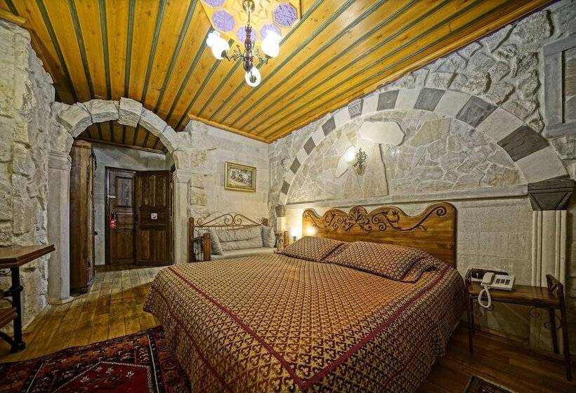 اتاق استاندارد, Alaturca House