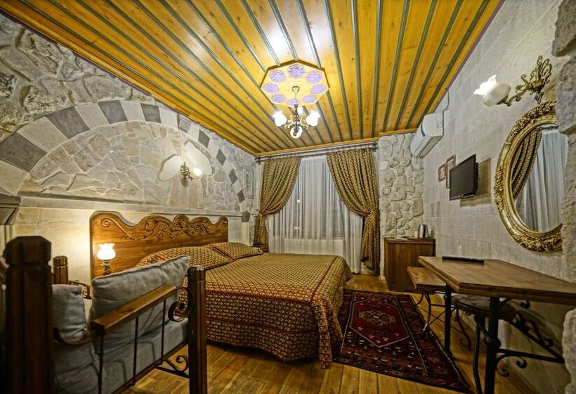 غرفة قياسية, Alaturca House