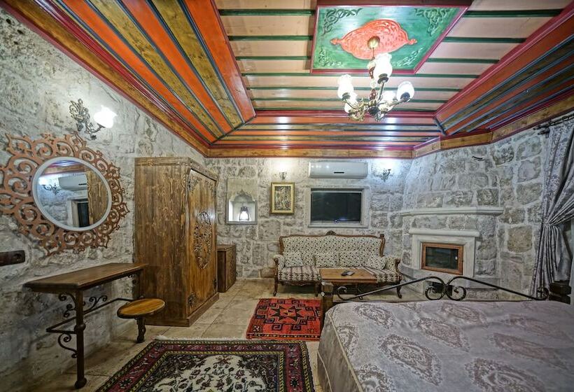 غرفة ديلوكس, Alaturca House