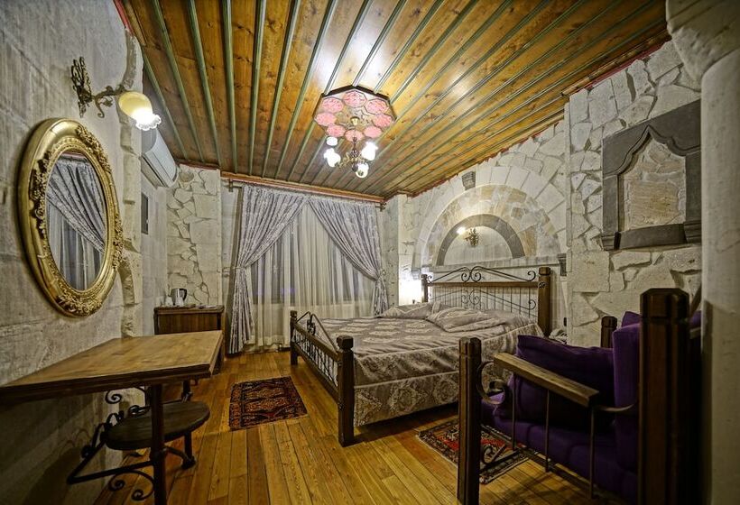 اتاق استاندارد, Alaturca House