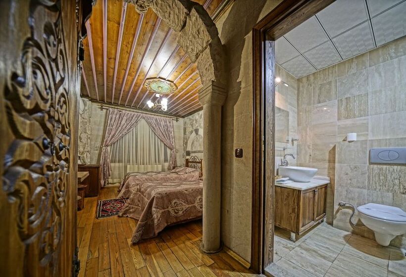 غرفة قياسية, Alaturca House