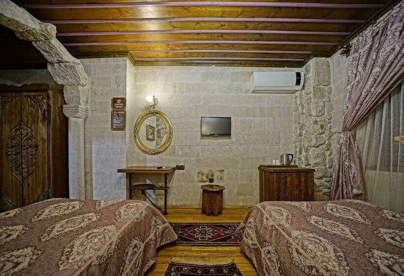 غرفة قياسية, Alaturca House