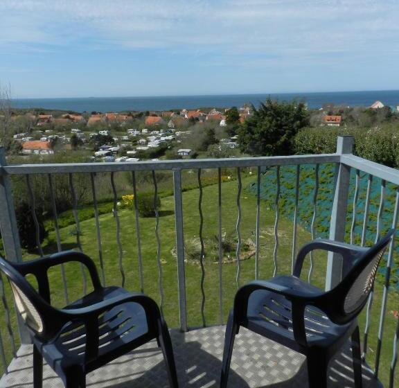 غرفة قياسية مطلّة علي البحر مزوَّدة بشُرفة, Hôtel Le Vivier Wissant   Vue Mer   Côte D Opale   Baie De Wissant   2caps