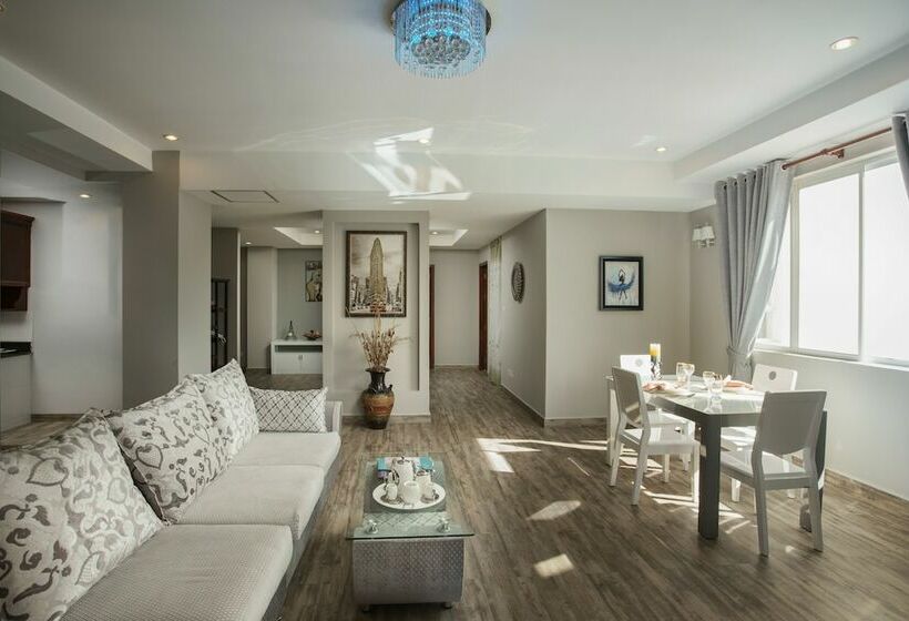 סוויטה משפחתית, Mekongview 1 Condotel