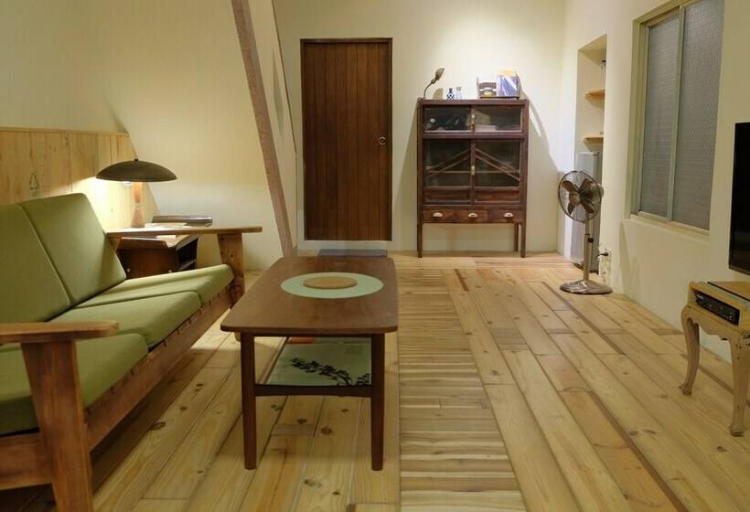 خانه 1 خوابه, Adore Tainan   Adore House